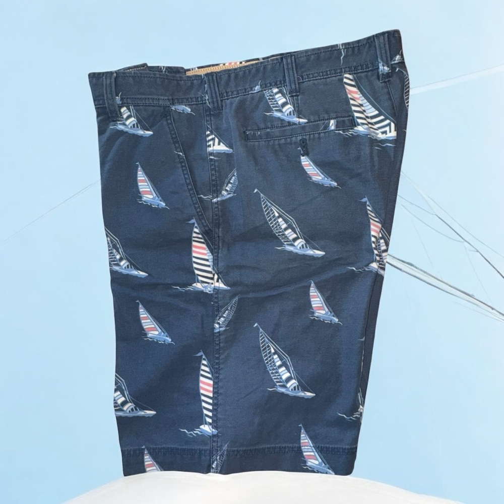 IZOD Saltwater Men's Casual Shorts Sailboats 38 - Picture 1 of 5